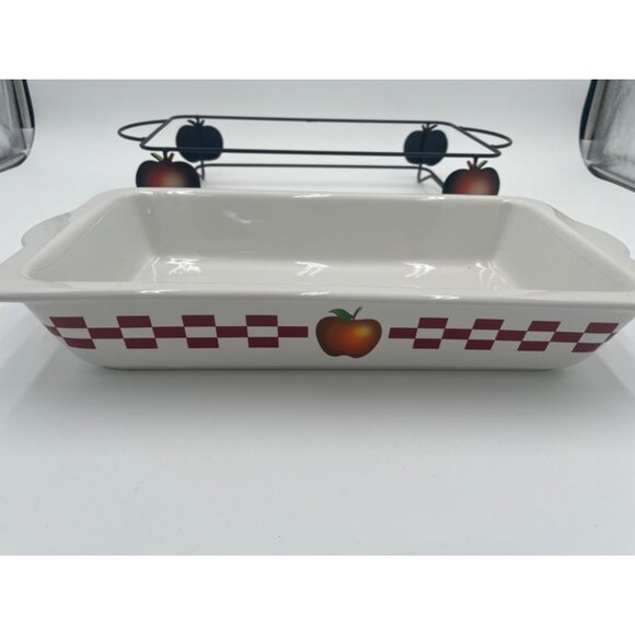 Vintage Ceramic Baking Dish With Rustic Apple Pattern & Metal Holder - Picture 2 of 5